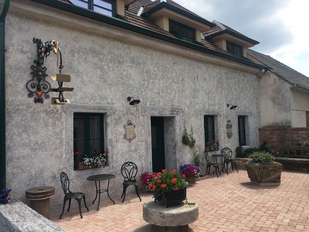 Boutique Hotel Pri Mlyne 洛佐尔诺 外观 照片